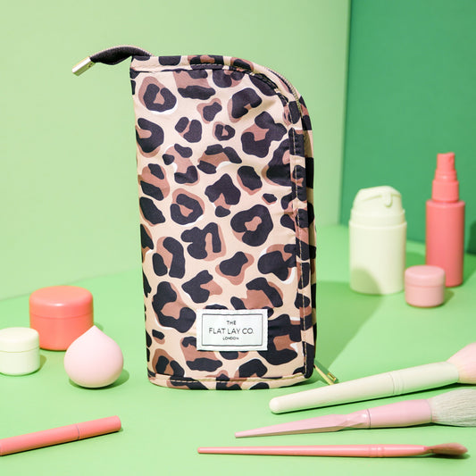 XXL Standing Makeup Brush Case in Leopard Print